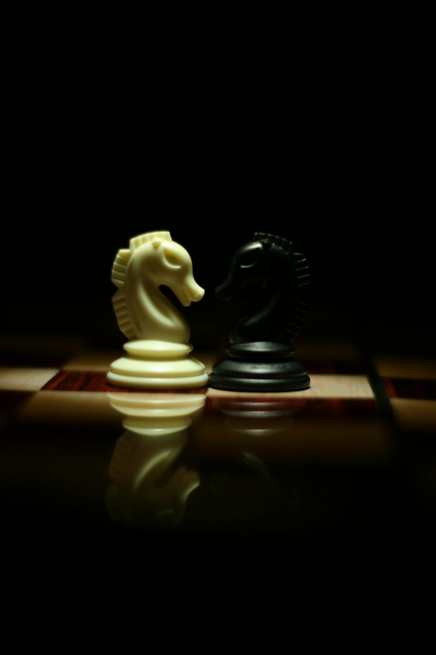 揭秘象棋残局艺术，中国千年智慧的微缩战场